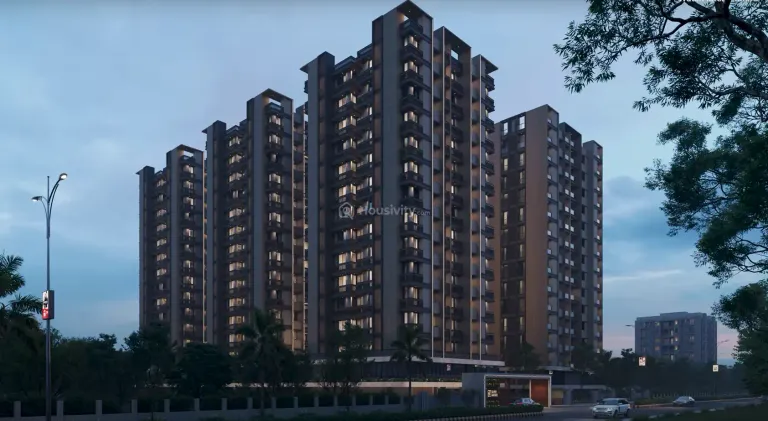 Silver Avenue Image 2
