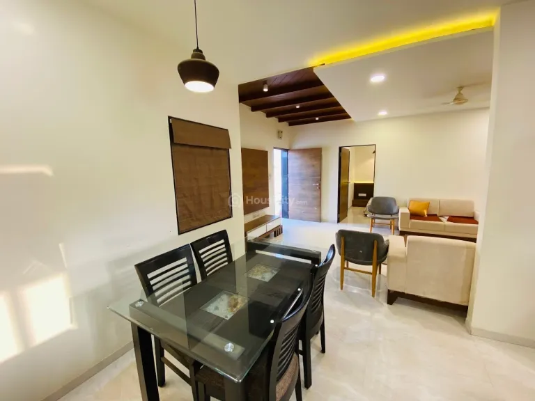 Crystal Heaven Wing E F G H Image 4