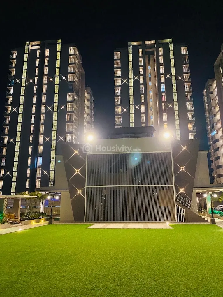 Crystal Heaven Wing E F G H Image 3