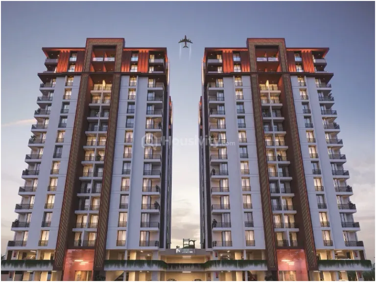 Everest Hill Image 10