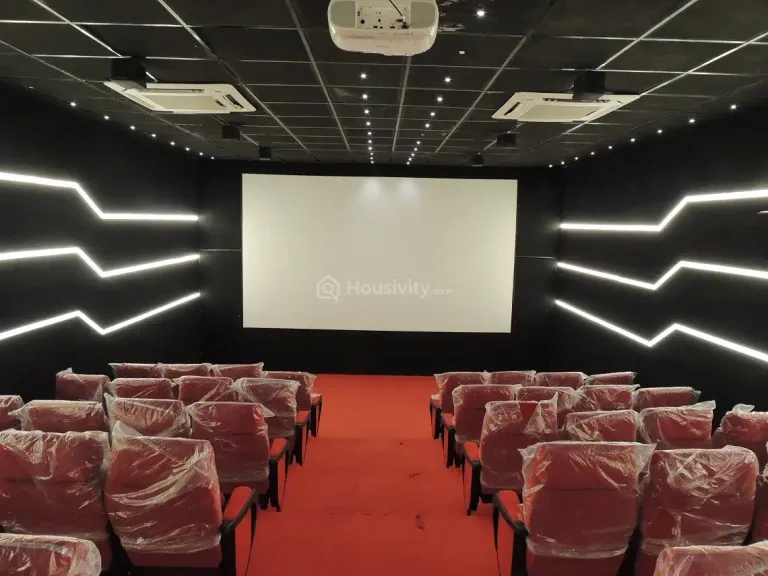 Neel's Greenwoods Image 7