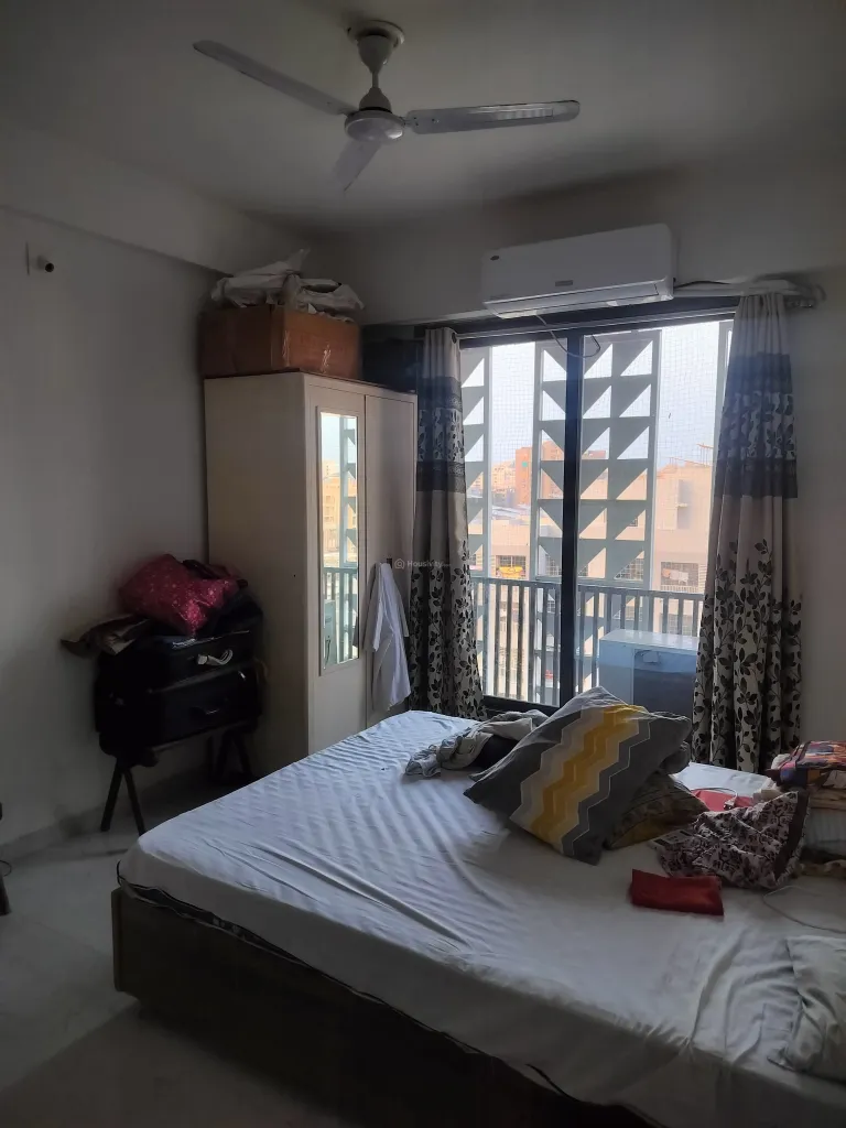 2 BHK Flat for Rent in Sargasan, Gandhinagar Image 2