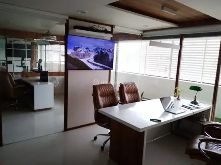 Elite Luxuria Image 3