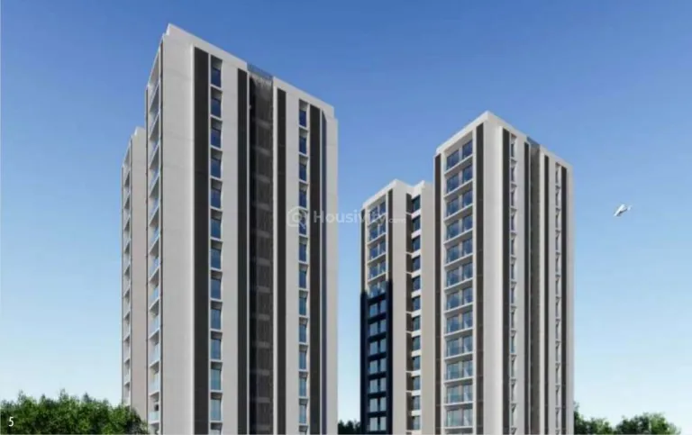 Silver Dreamz Image 3