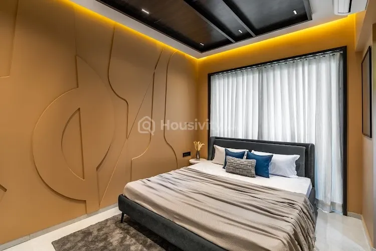 Silver Dreamz Image 5