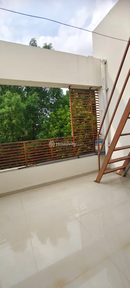 ₹92 L - ₹97 L Image 6