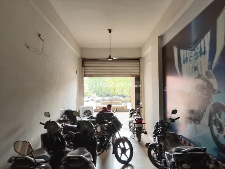 Shop for Sale in Kudasan, Gandhinagar Image 1