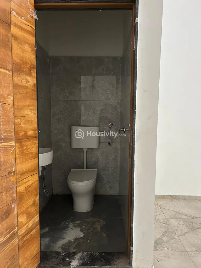 Shop for Lease in Kudasan, Gandhinagar Image 7