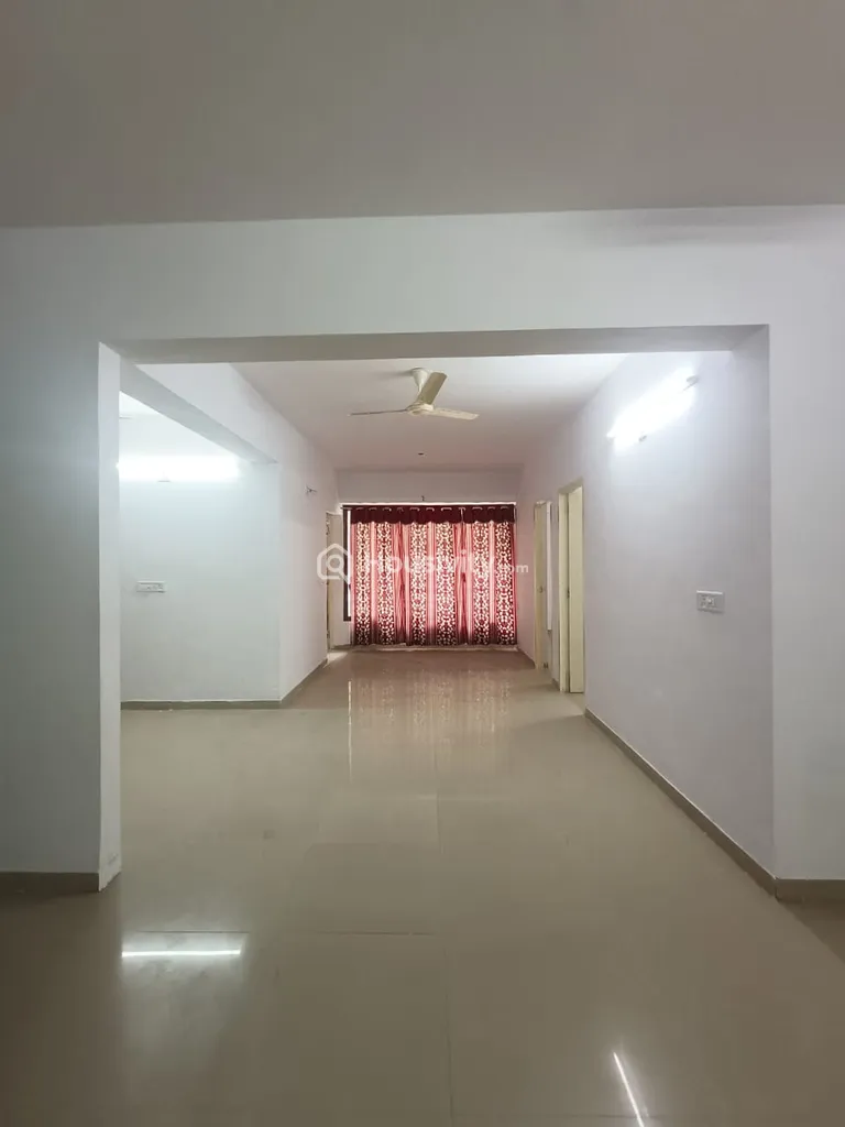 3 BHK Flat for Rent in Randesan, Gandhinagar Image 1