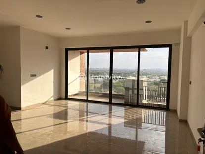 3 BHK Flat for Rent in Sargasan, Gandhinagar Image 1