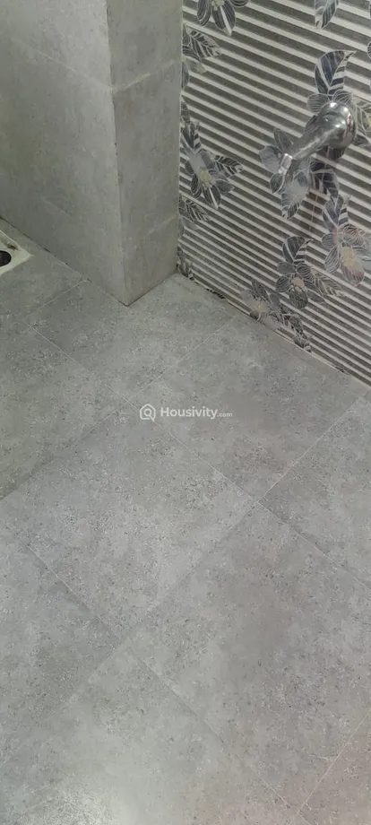 2 BHK Flat for Sale in Sargasan, Gandhinagar Image 3