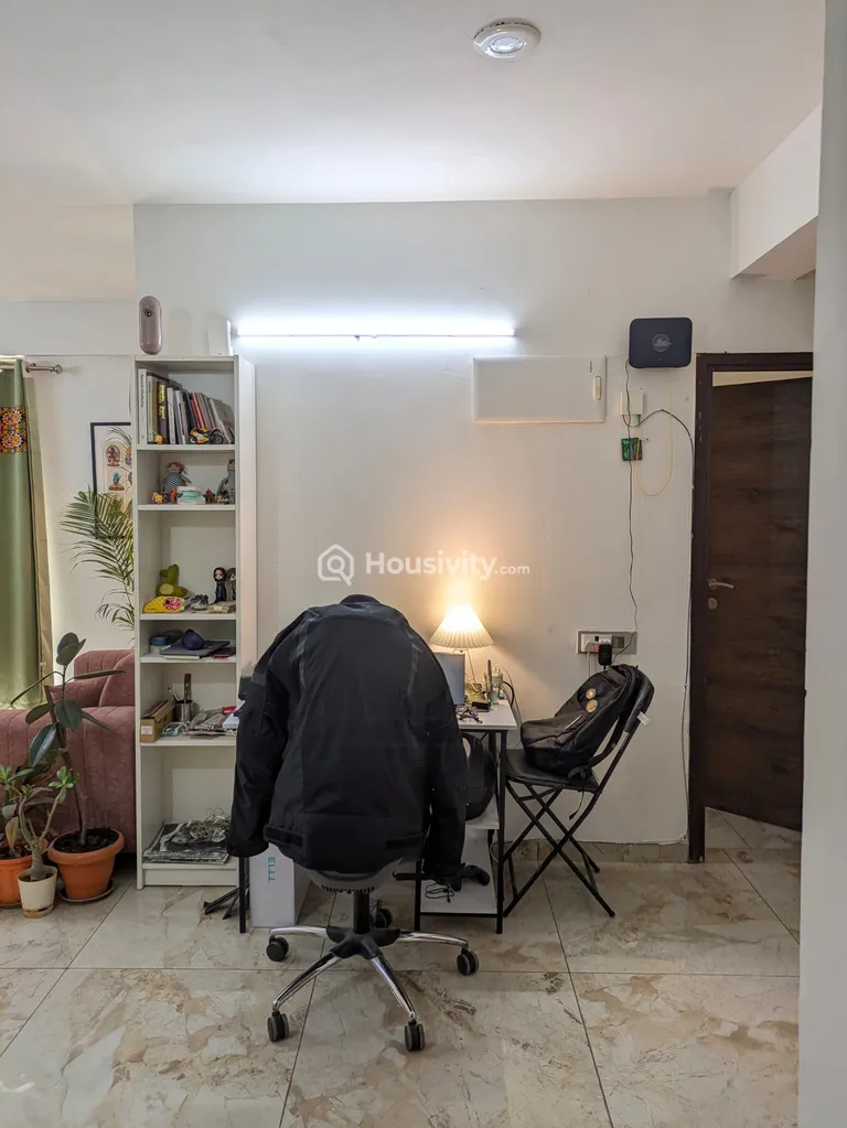 2 BHK Flat for Sale in Sargasan, Gandhinagar Image 6