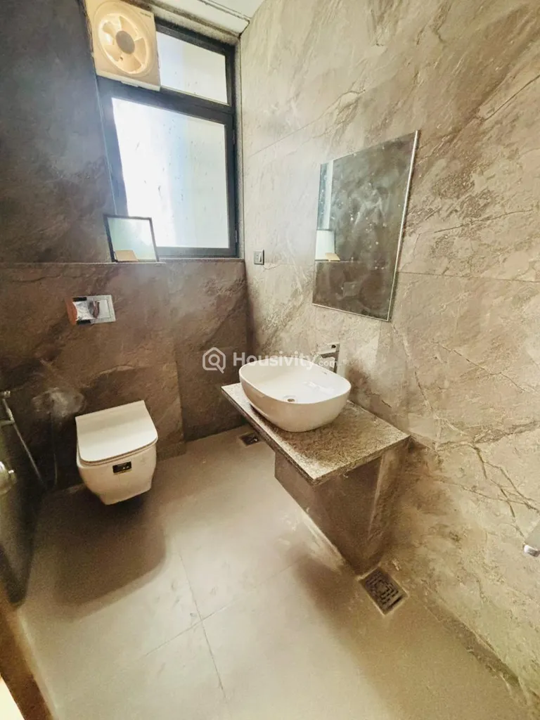 4 BHK Flat for Rent in Kudasan, Gandhinagar Image 5