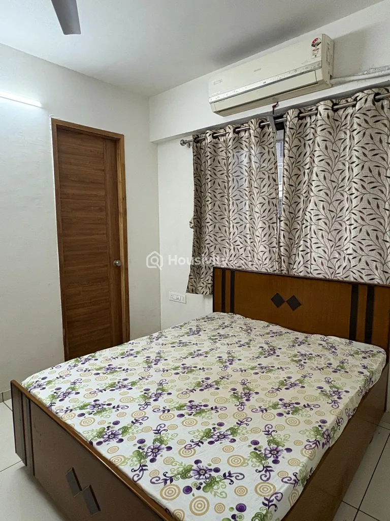 3 BHK Flat for Rent in Raysan, Gandhinagar Image 8