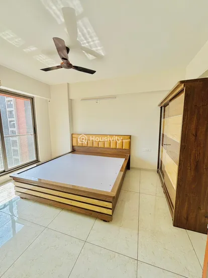 3 BHK Flat for Sale in Sargasan, Gandhinagar Image 2