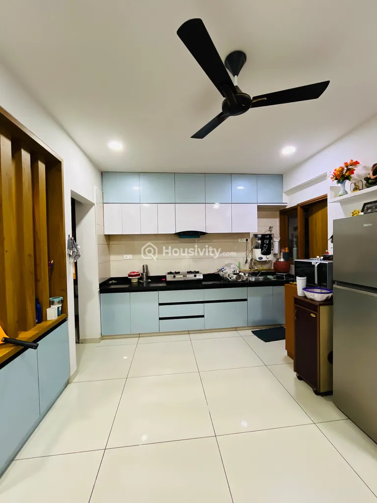 3 BHK Flat for Sale in Sargasan, Gandhinagar Image 14