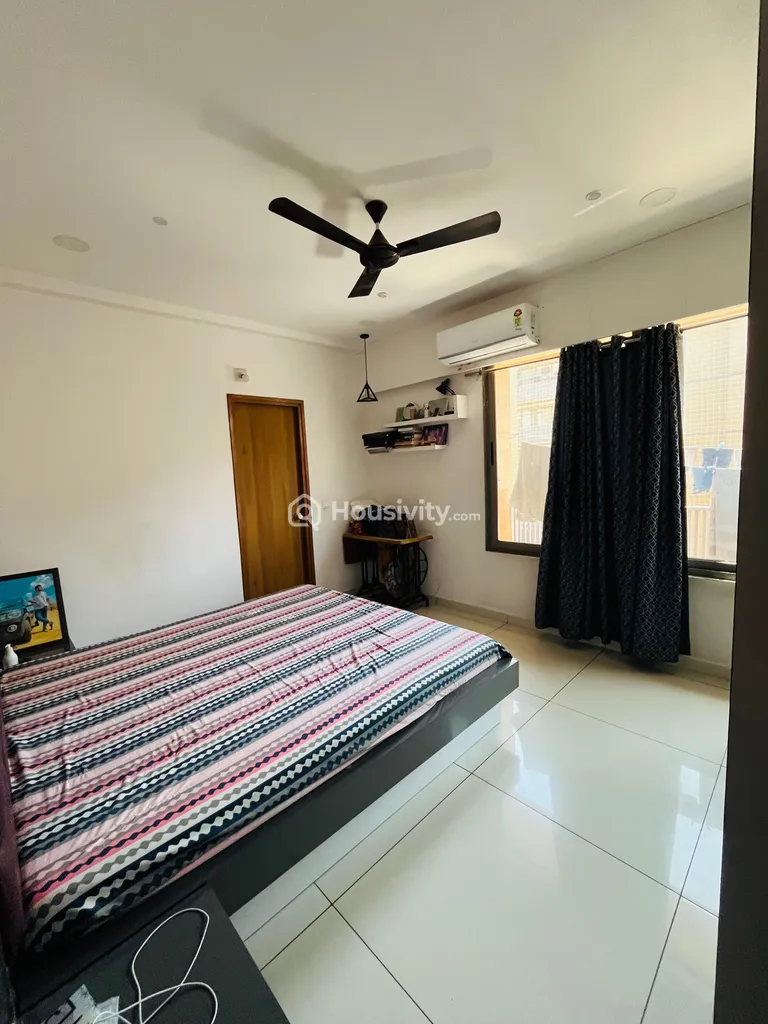 3 BHK Flat for Sale in Sargasan, Gandhinagar Image 2