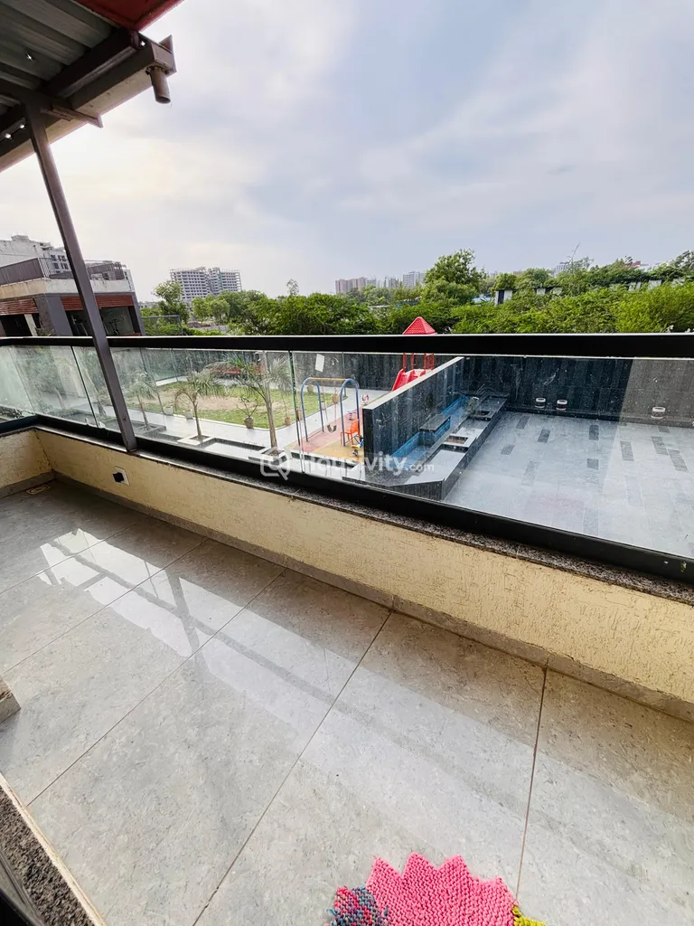 3 BHK Penthouse for Sale in Sargasan, Gandhinagar Image 1