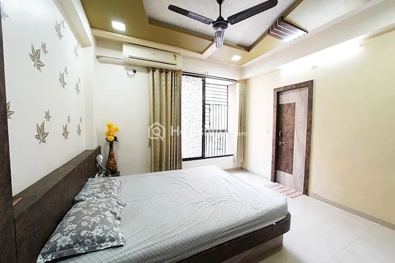 3 BHK Flat for Sale in Sargasan, Gandhinagar Image 11