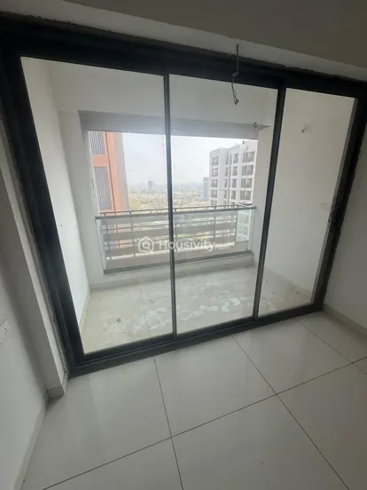 3 BHK Flat for Rent in Sargasan, Gandhinagar Image 6