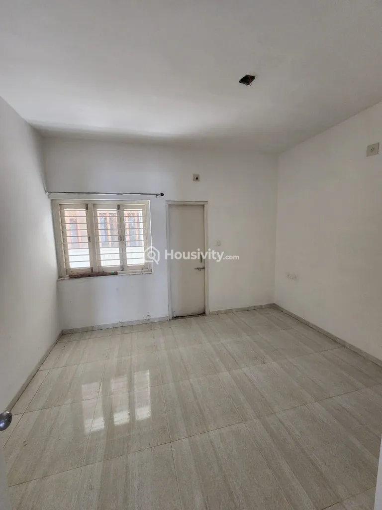 4 BHK Bunglow for Rent in Raysan, Gandhinagar Image 10