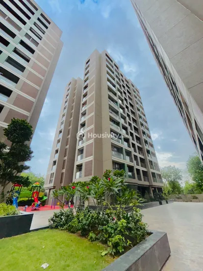 3 BHK Flat for Rent in Randesan, Gandhinagar Image 9