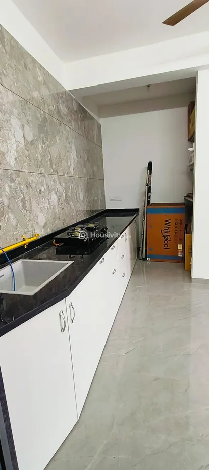 2 BHK Flat for Rent in Kudasan, Gandhinagar Image 9