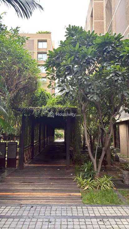 4 BHK Flat for Rent in Sargasan, Gandhinagar Image 15