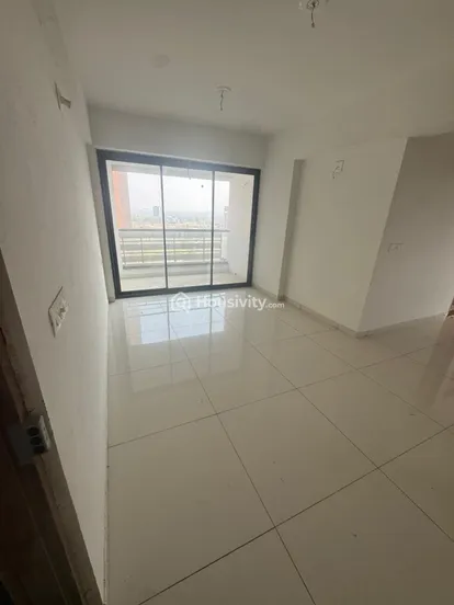 3 BHK Flat for Rent in Sargasan, Gandhinagar Image 7