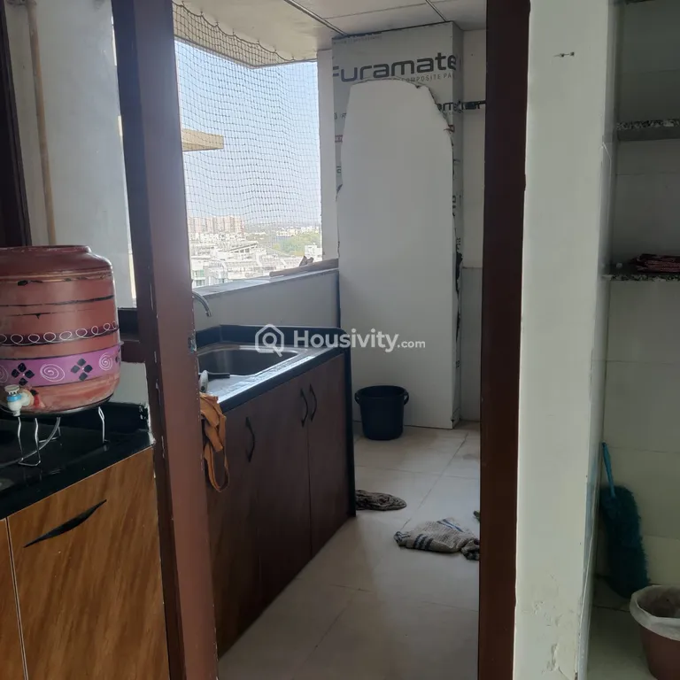 3 BHK Flat for Rent in Sargasan, Gandhinagar Image 7