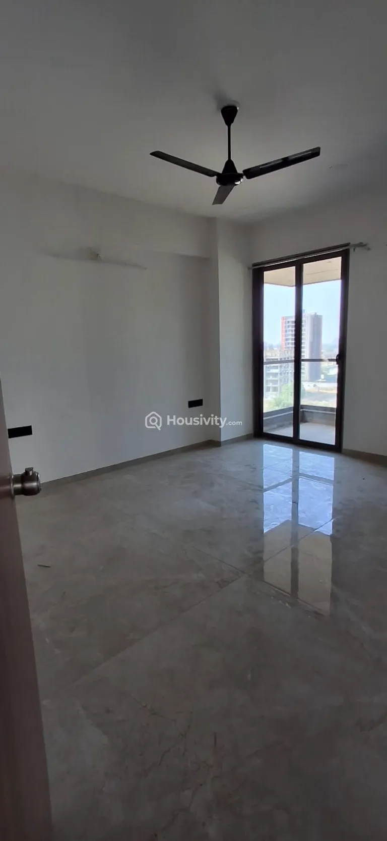 4 BHK Flat for Rent in Koba, Gandhinagar Image 7
