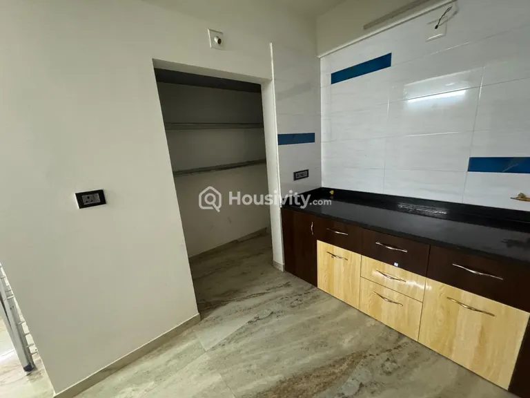 3 BHK Flat for Rent in Sargasan, Gandhinagar Image 14