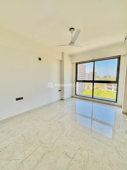 4 BHK Flat for Rent in Kudasan, Gandhinagar Image 10