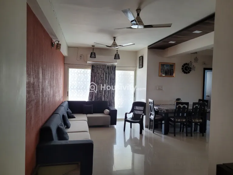 3 BHK Flat for Sale in Kudasan, Gandhinagar Image 1