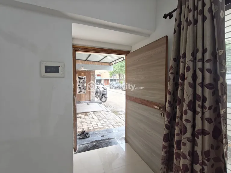 4 BHK Bunglow for Sale in Kudasan, Gandhinagar Image 6