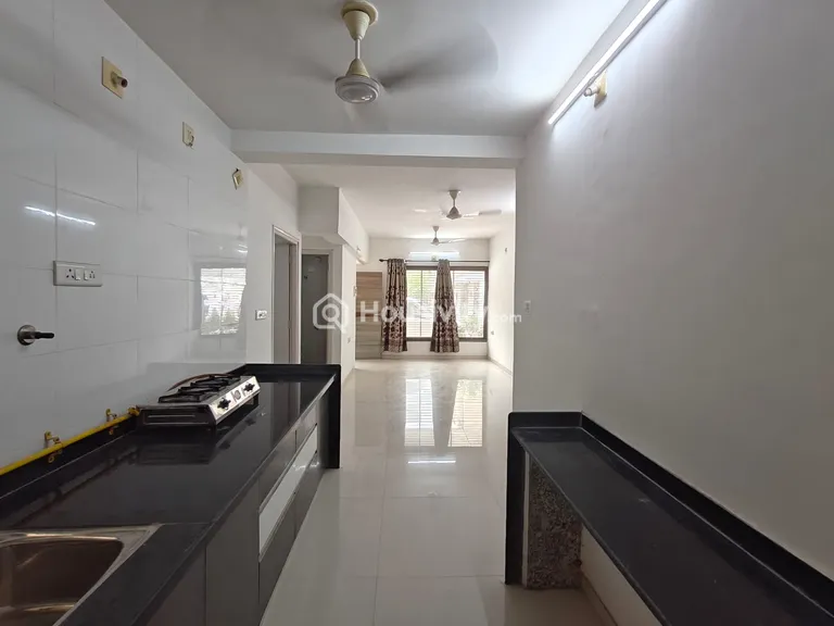 4 BHK Bunglow for Sale in Kudasan, Gandhinagar Image 5