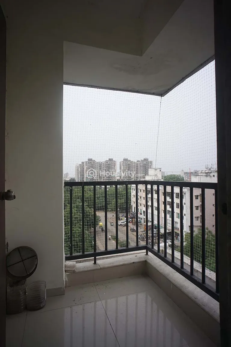 3 BHK Flat for Sale in Kudasan, Gandhinagar Image 2