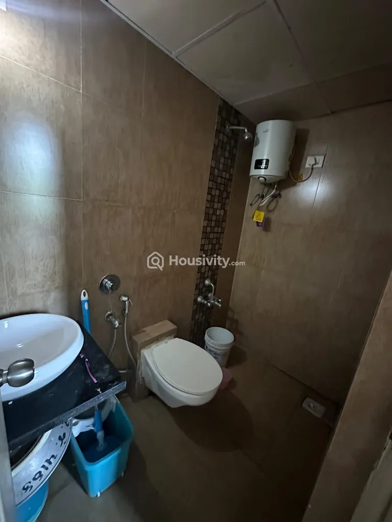 2 BHK Flat for Sale in Sargasan, Gandhinagar Image 2