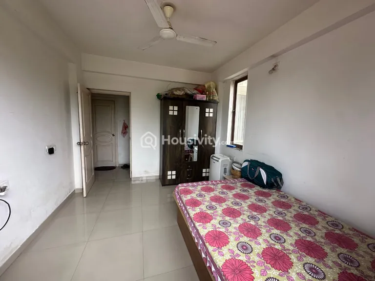 2 BHK Flat for Sale in Sargasan, Gandhinagar Image 3