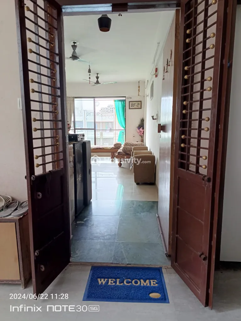 2 BHK Flat for Sale in Sargasan, Gandhinagar Image 8