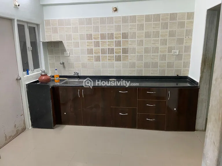 3 BHK Flat for Sale in Kudasan, Gandhinagar Image 3