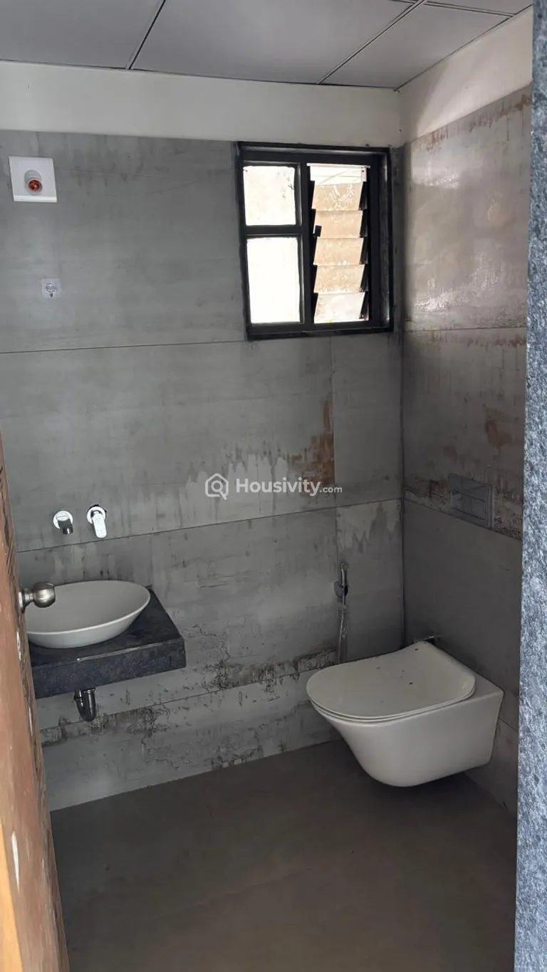 3 BHK Flat for Sale in Randesan, Gandhinagar Image 4