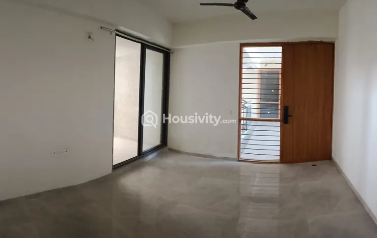 3 BHK Flat for Sale in Sargasan, Gandhinagar Image 4