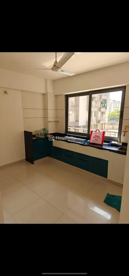 3.5 BHK Flat for Sale in Sargasan, Gandhinagar Image 4