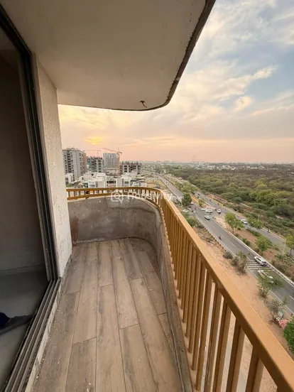 4 BHK Flat for Sale in Kudasan, Gandhinagar Image 2