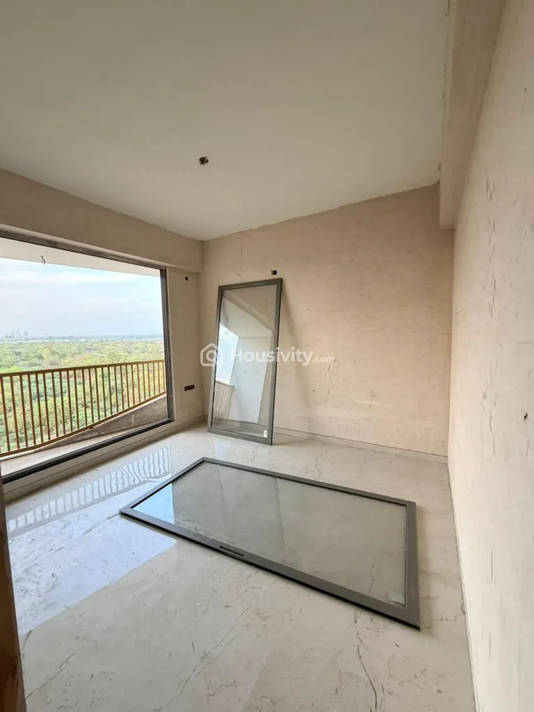 4 BHK Flat for Sale in Kudasan, Gandhinagar Image 6