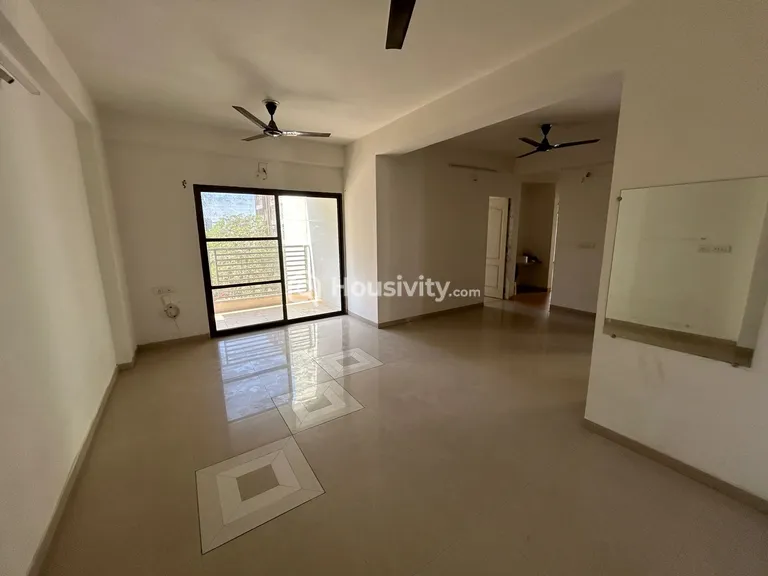 3 BHK Flat for Sale in Kudasan, Gandhinagar Image 3