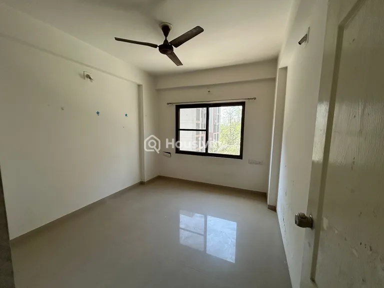 3 BHK Flat for Sale in Kudasan, Gandhinagar Image 12