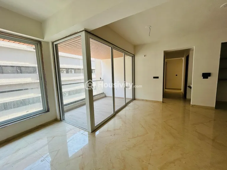 3 BHK Flat for Sale in Kudasan, Gandhinagar Image 2