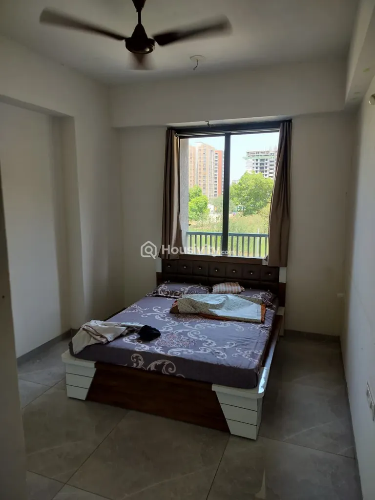 3 BHK Flat for Sale in Sargasan, Gandhinagar Image 9